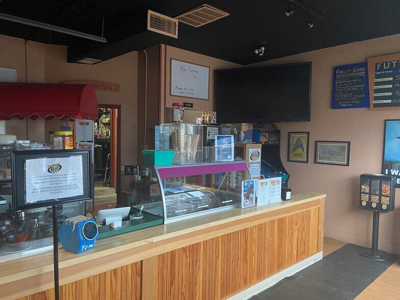 More Photos Of 1200-1218 N Killingsworth St, Portland Storefront For Sale