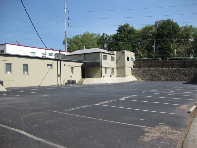 More Photos Of 290 14th St NW, Atlanta Convenience Store For Sale