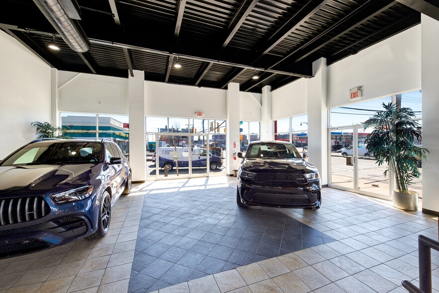 More Photos Of 4101 Boston Rd, Bronx Freestanding For Lease