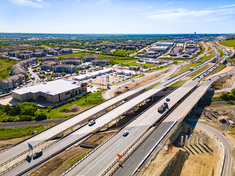 More Photos Of 7323 N Loop 1604 E, San Antonio Office For Sale