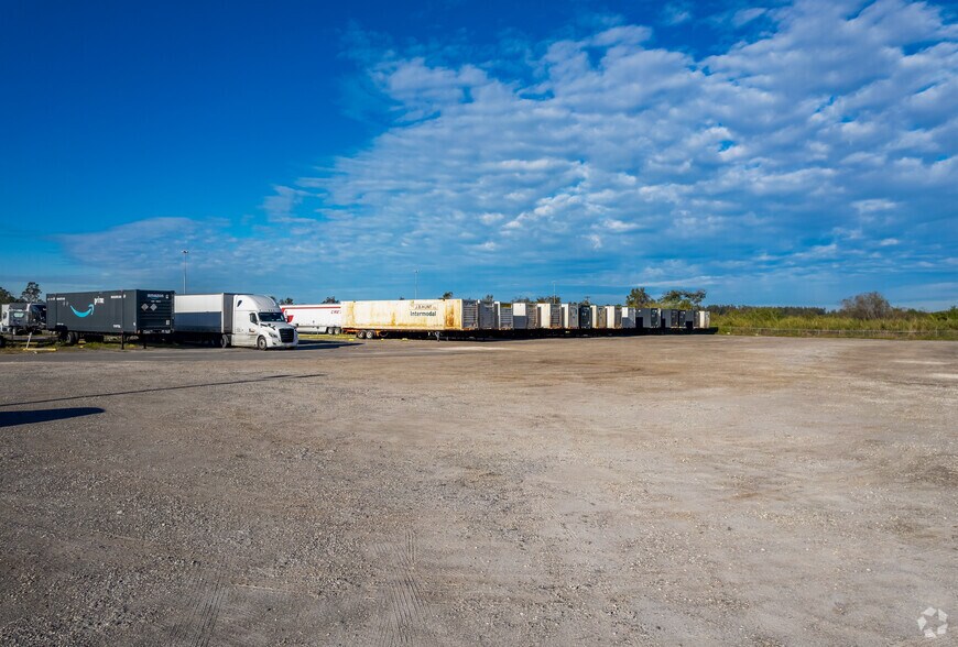 More Photos Of 6415 S US Highway 41, Ruskin Land For Lease