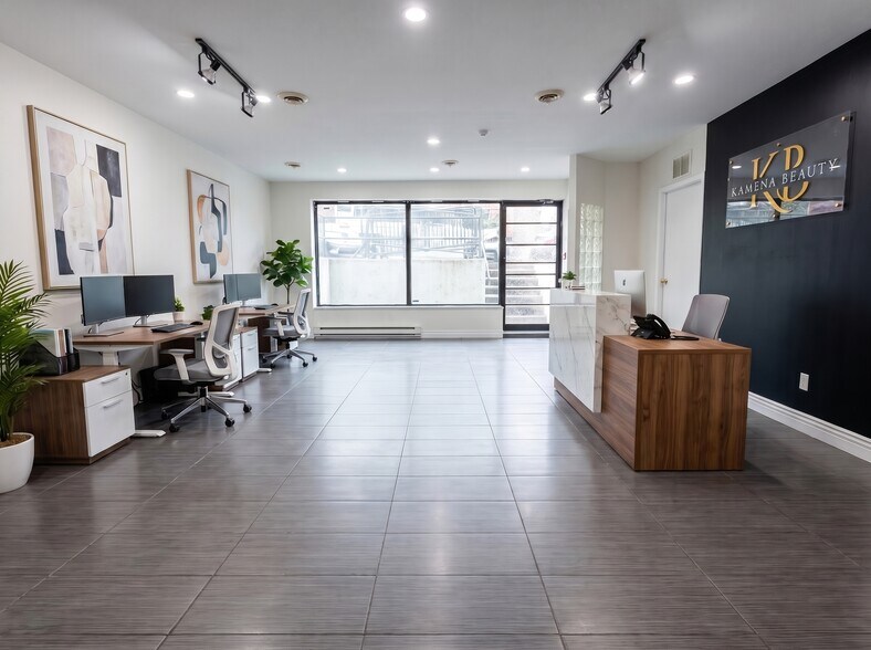 More Photos Of 6280-6284 Rue Jean-Talon O, Montréal Apartments For Lease