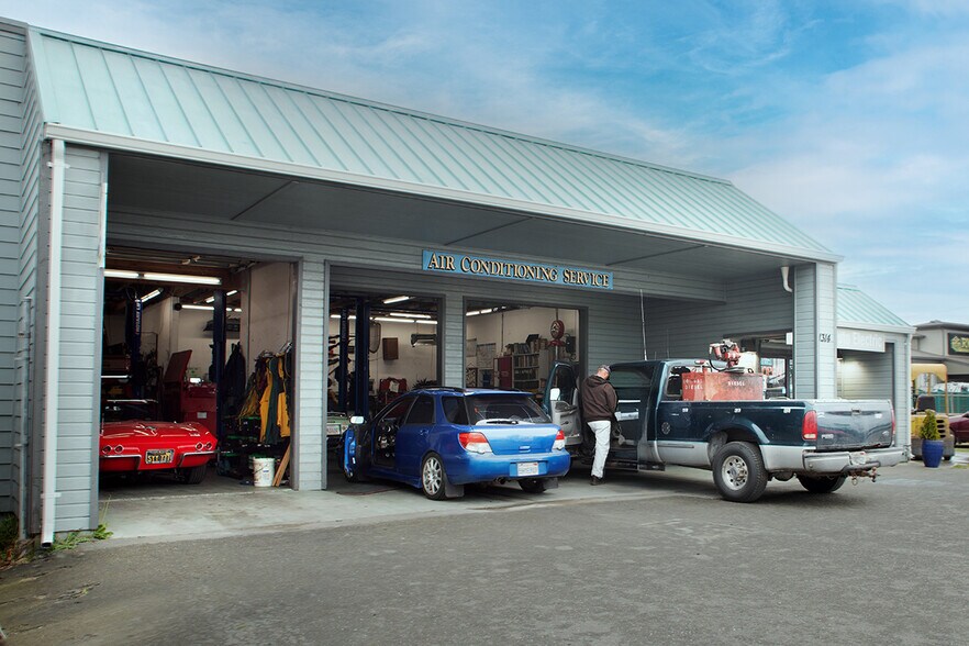 More Photos Of 1314 Broadway, Eureka Auto Repair For Sale