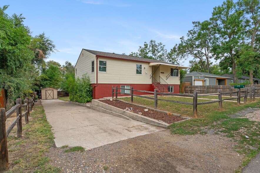 More Photos Of 1776 Jay St, Lakewood Apartments For Sale