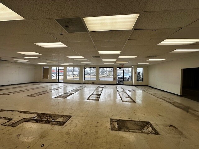 More Photos Of 113 W Broadway St, West Memphis Freestanding For Lease