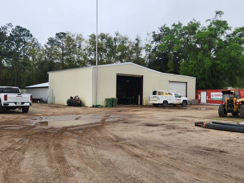 More Photos Of 1563 W Cherry St, Jesup Office For Sale