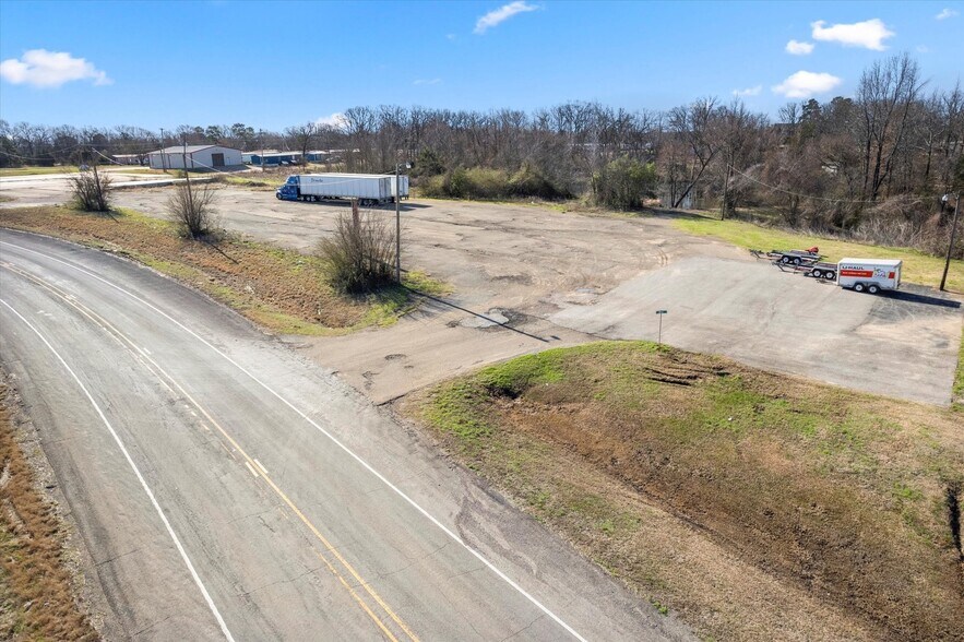 More Photos Of 2 Miller Street, Winfield Land For Sale
