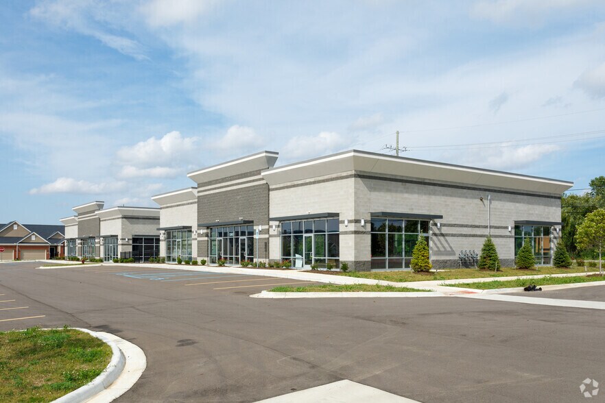 More Photos Of 5960 S State Rd, Ann Arbor General Retail For Sale