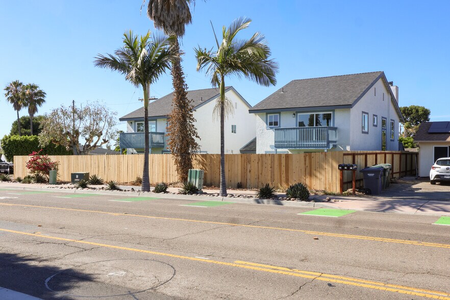 Primary Photo Of 658 Santa Fe Dr, Encinitas Multifamily For Sale
