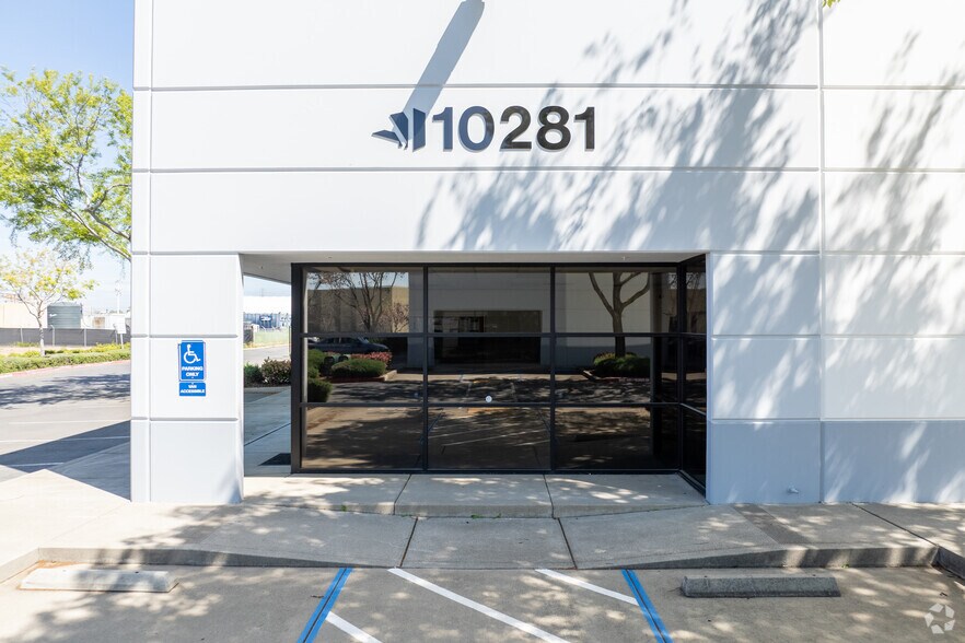 More Photos Of 10281 Iron Rock Way, Elk Grove Warehouse For Lease