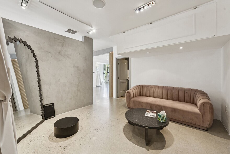 More Photos Of 1085 E 900 S, Salt Lake City Office For Sale