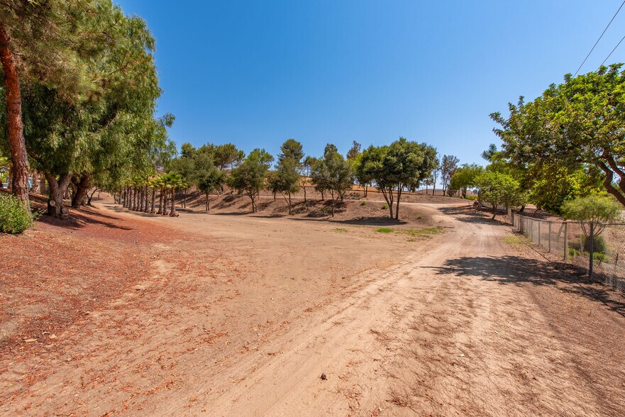 More Photos Of 8450 Waters Rd, Moorpark Land For Sale