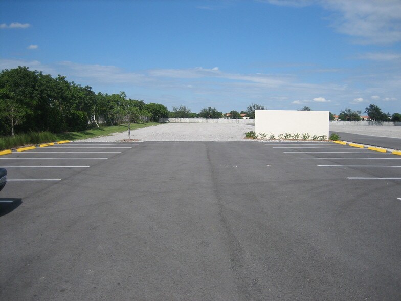 More Photos Of 1800 SW 42nd Way, Deerfield Beach Land For Lease