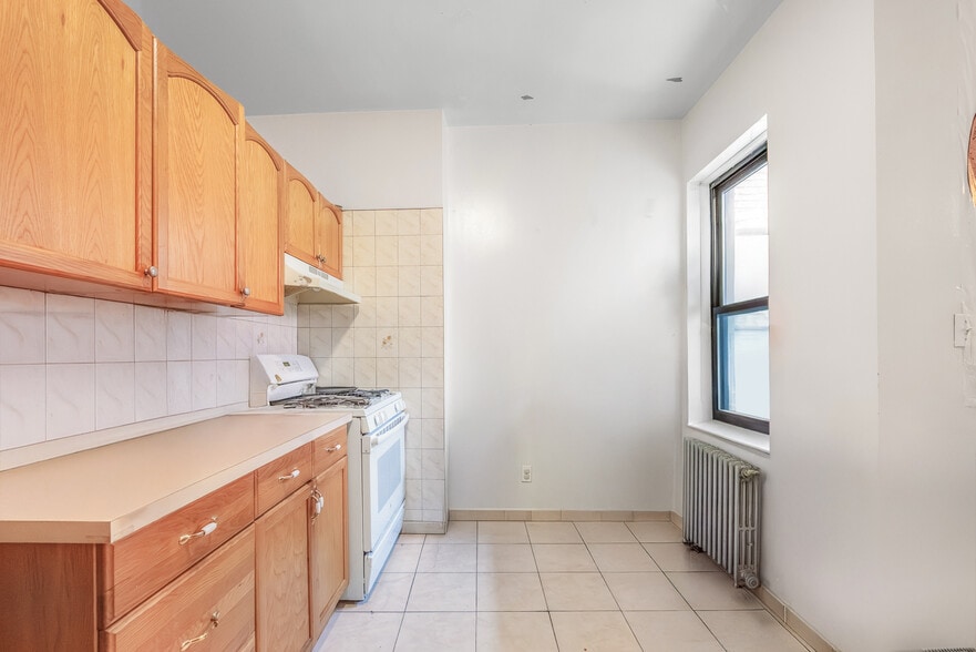 More Photos Of 4316 25th Ave, Astoria Apartments For Sale