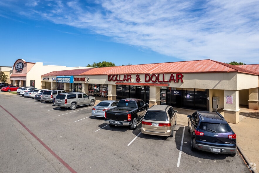 More Photos Of 1235 S Josey Ln, Carrollton Unknown For Lease