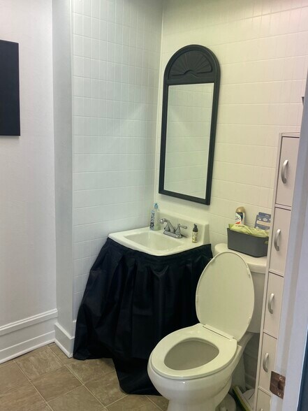 More Photos Of 231 W Pittsburgh St, Greensburg Loft Creative Space For Lease