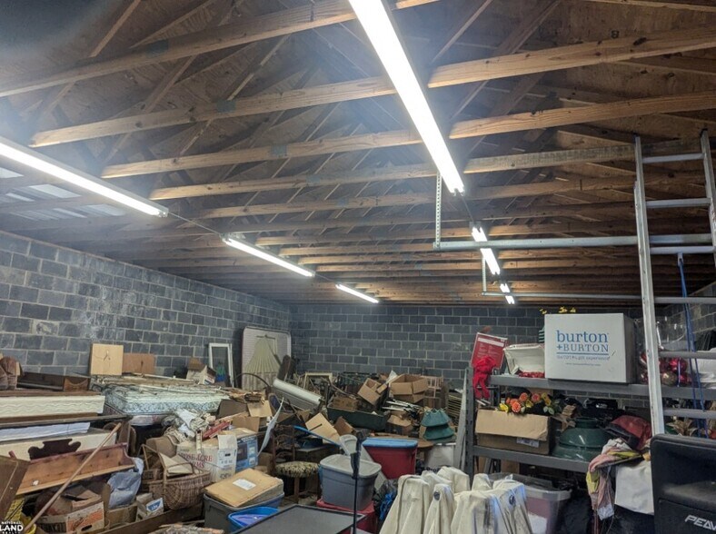 More Photos Of 1805 N Broad St, Tazewell Land For Sale