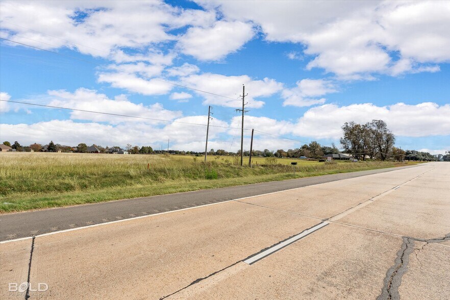 More Photos Of 4950 Benton Road, Bossier City Land For Sale