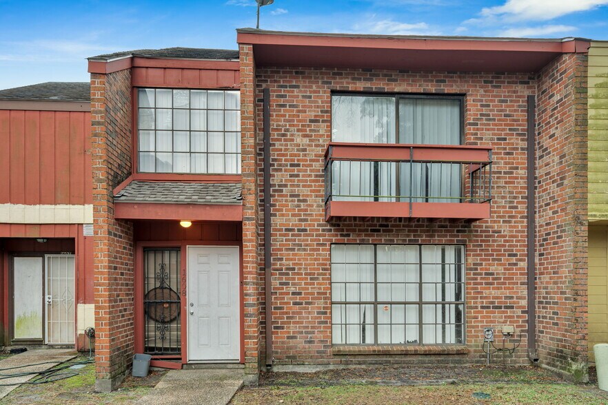 More Photos Of , New Orleans Unknown For Sale