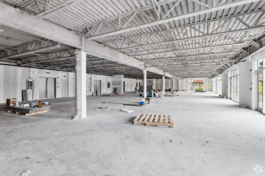 More Photos Of 4802 118 Ave NW, Edmonton Storefront For Lease