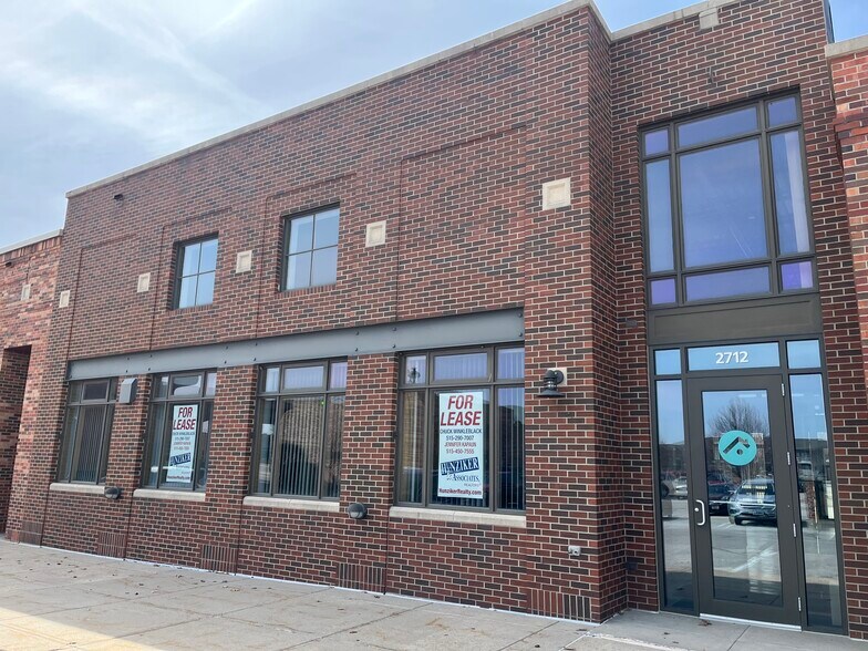 More Photos Of 2712 Stange Rd, Ames Storefront Retail Office For Lease