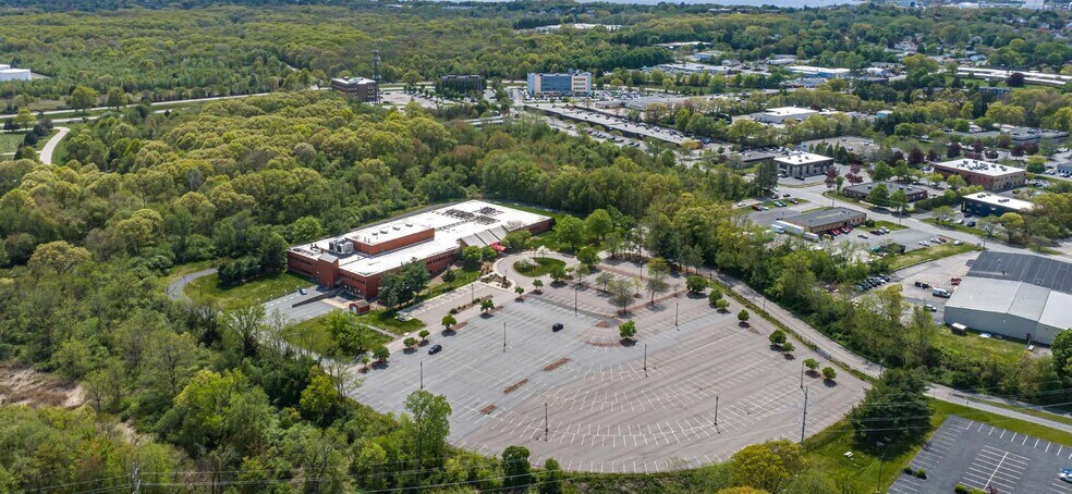 More Photos Of 95 Amaral St, Riverside Office For Sale