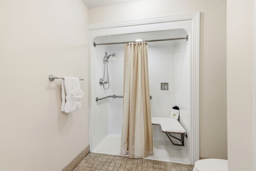 More Photos Of 313 Cedar St, Beaufort Apartments For Sale