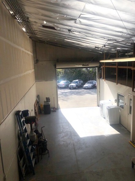 More Photos Of 11860 Kemper Rd, Auburn Flex For Sale