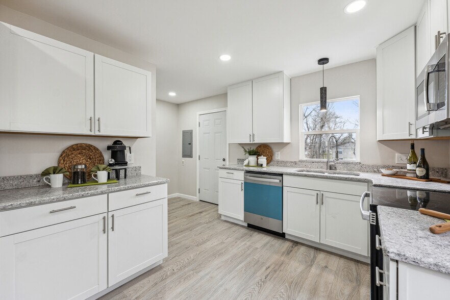 More Photos Of , Ballwin Specialty For Sale