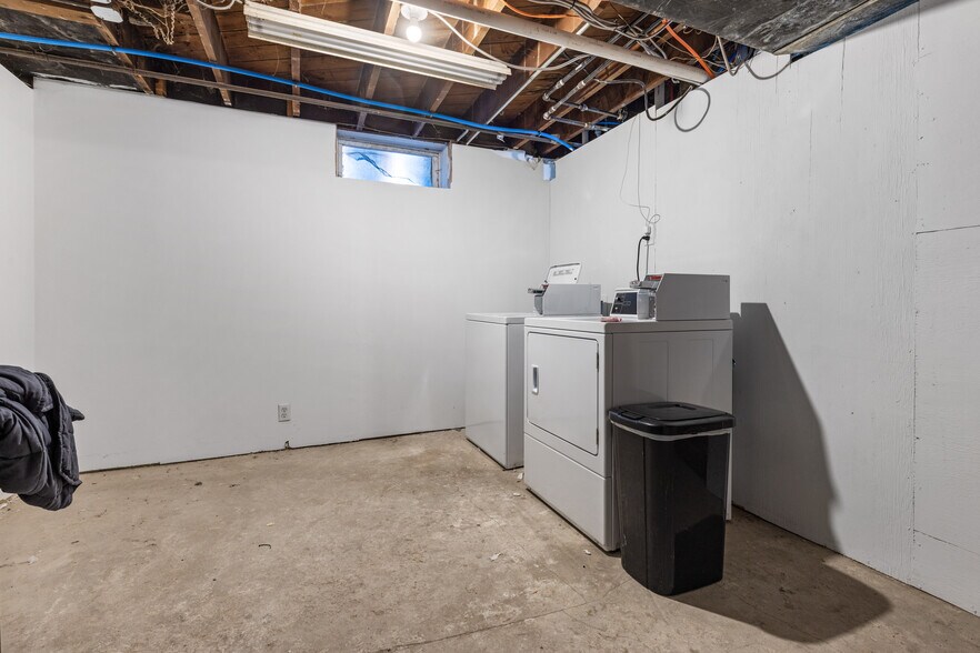 More Photos Of 910 4th Ave, Rockford Apartments For Sale