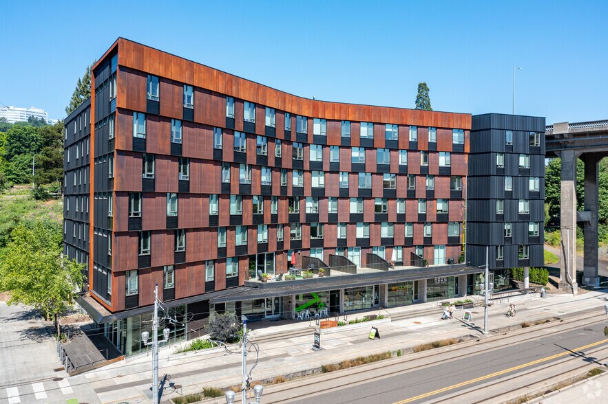 More Photos Of 3155 S Moody Ave, Portland Apartments For Lease