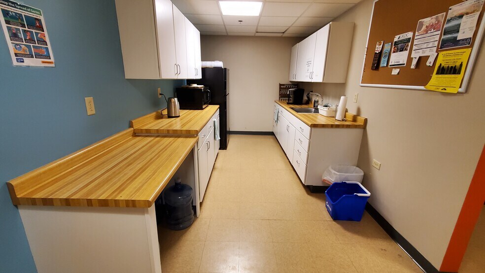 More Photos Of 1 Bridge St, Plymouth Office For Lease