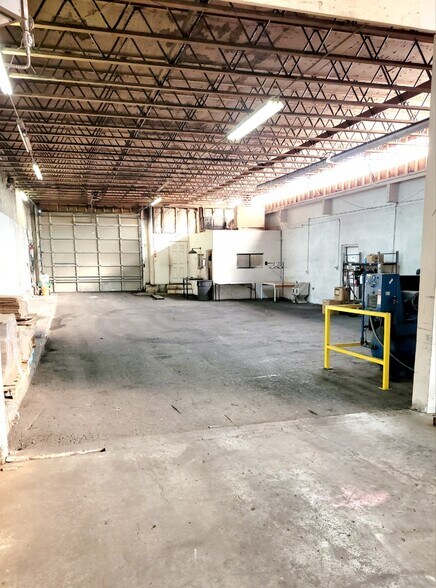 More Photos Of 5049 S 2700 W, Roy Warehouse For Lease