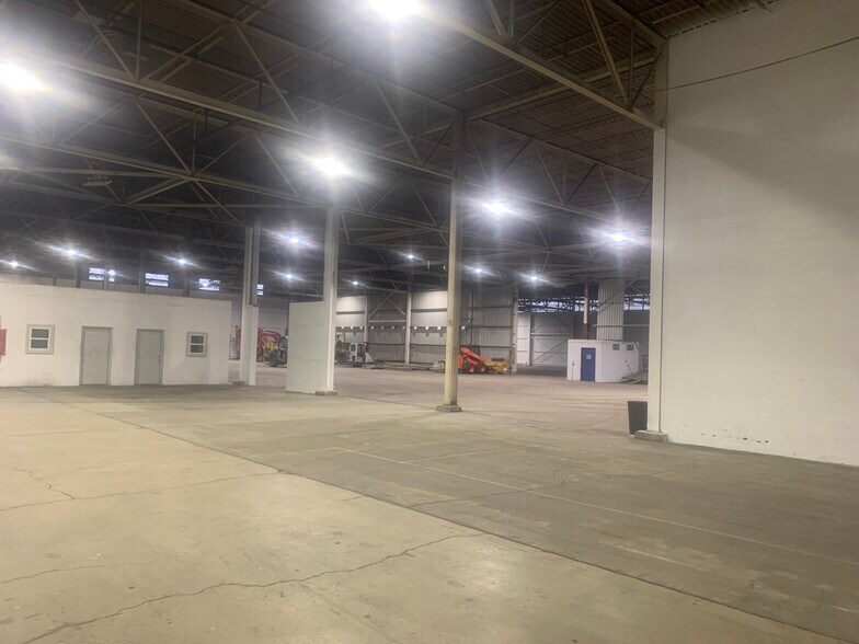 More Photos Of 1601 Hunter Ave, Niles Warehouse For Lease