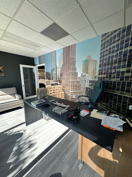 More Photos Of 55 Weston Rd, Sunrise Office For Lease