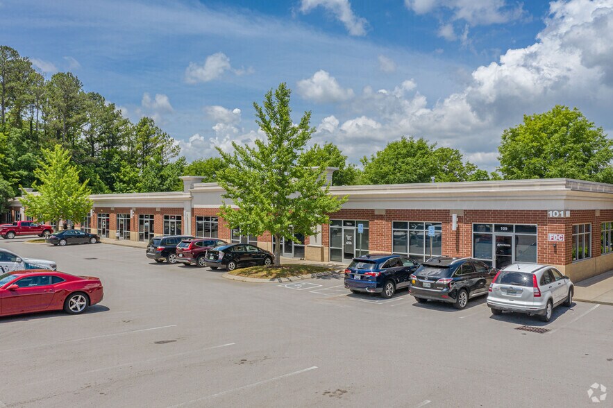 More Photos Of 101 Forrest Crossing Blvd, Franklin Office For Sale