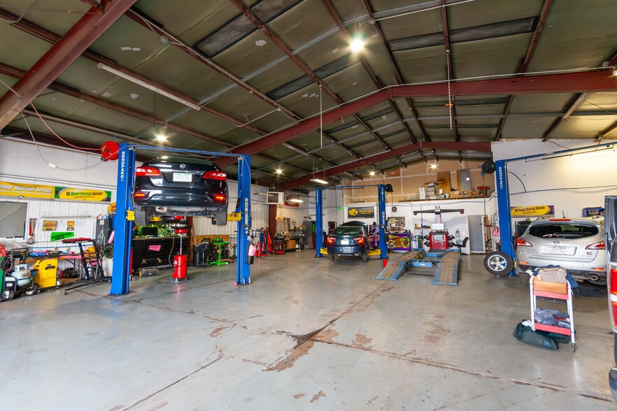 More Photos Of 309 S Link Ln, Fort Collins Warehouse For Lease