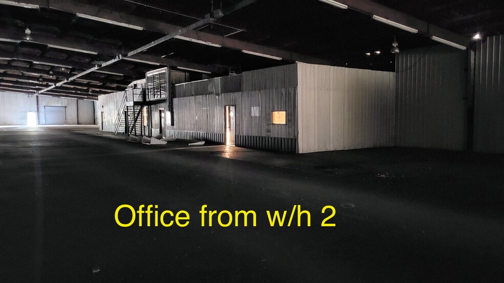 More Photos Of 55 Lamb Loop, Tifton Warehouse For Lease