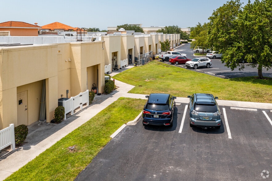 More Photos Of 14690-14710 Tamiami Trl N, Naples Unknown For Lease