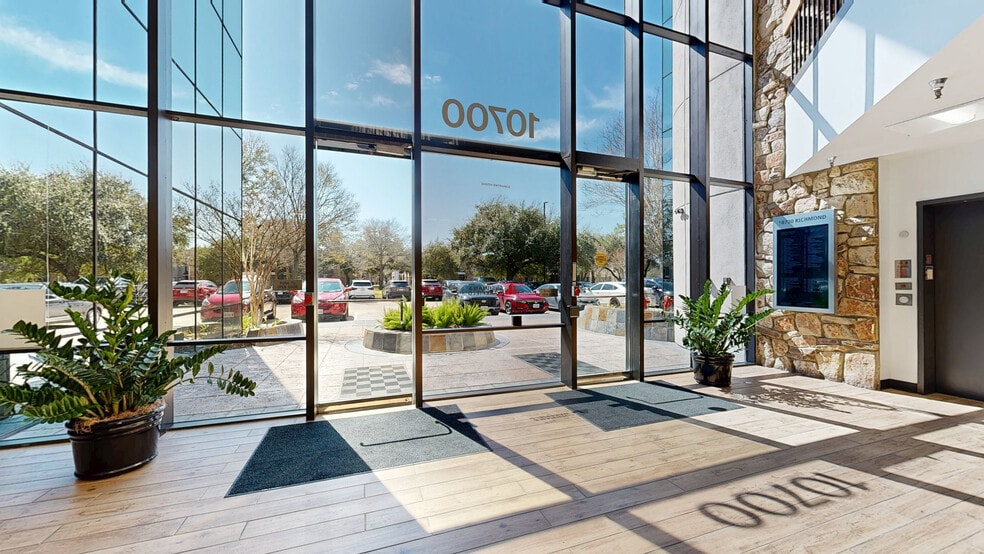 More Photos Of 10700 Richmond Ave, Houston Office For Lease