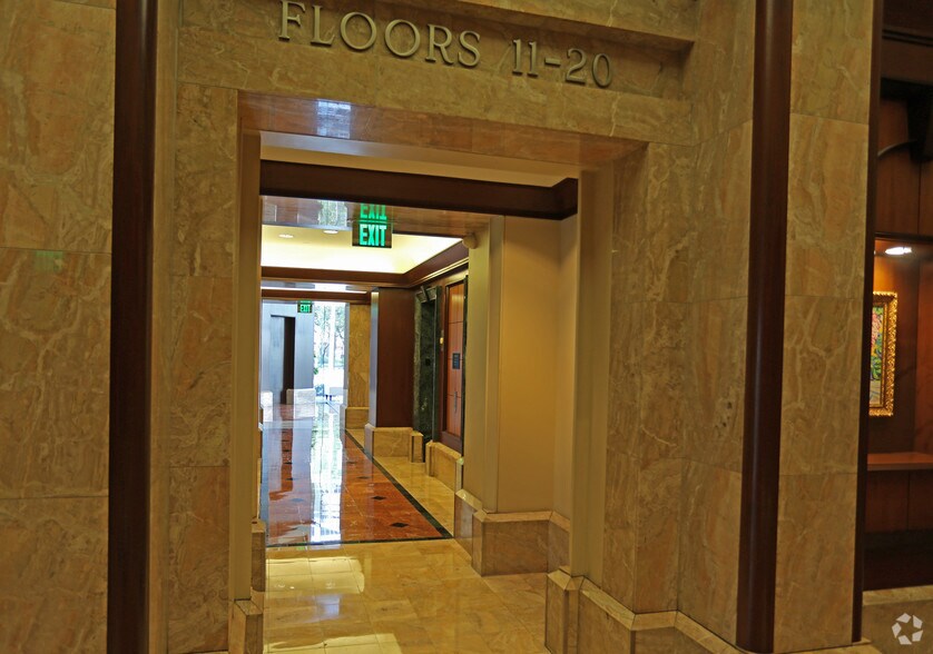 More Photos Of 201 E Kennedy Blvd, Tampa Office For Lease