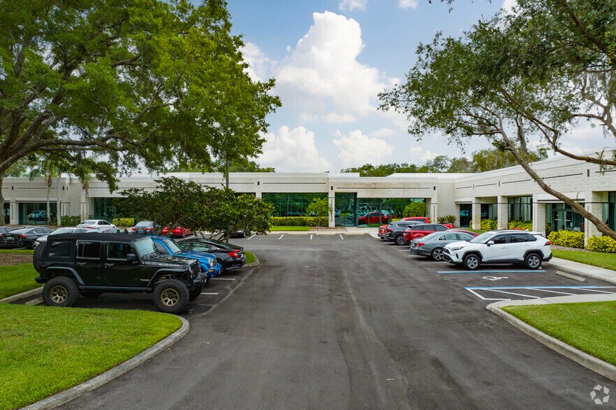 More Photos Of 8600 Hidden River Pky, Tampa Office For Lease