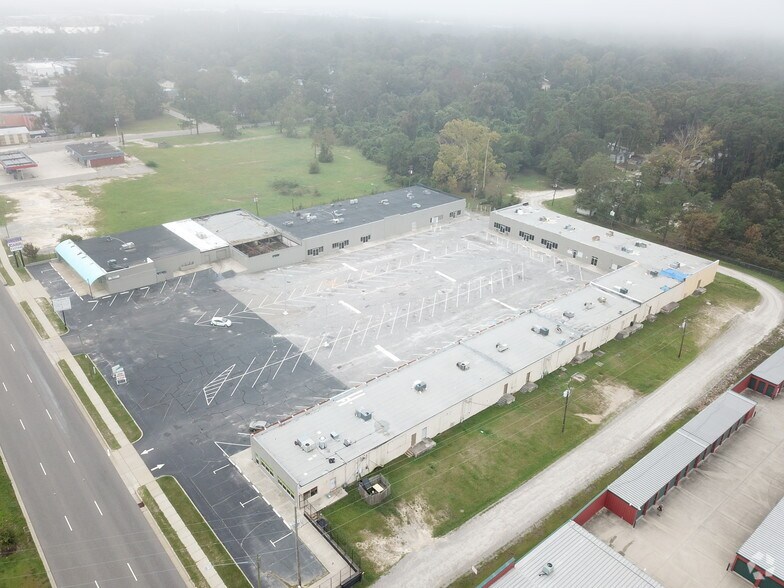 More Photos Of 5101-5197 Bragg Blvd, Fayetteville General Retail For Lease