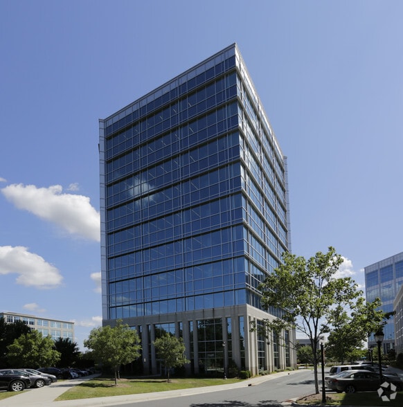 More Photos Of 11225 N Community House Rd, Charlotte Office For Lease