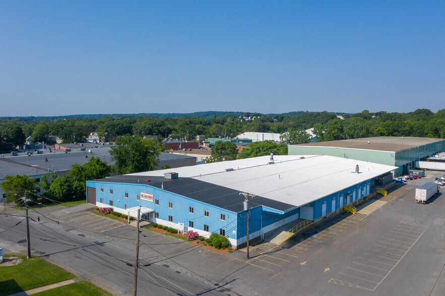 Primary Photo Of 80 Holton St, Woburn Service For Lease