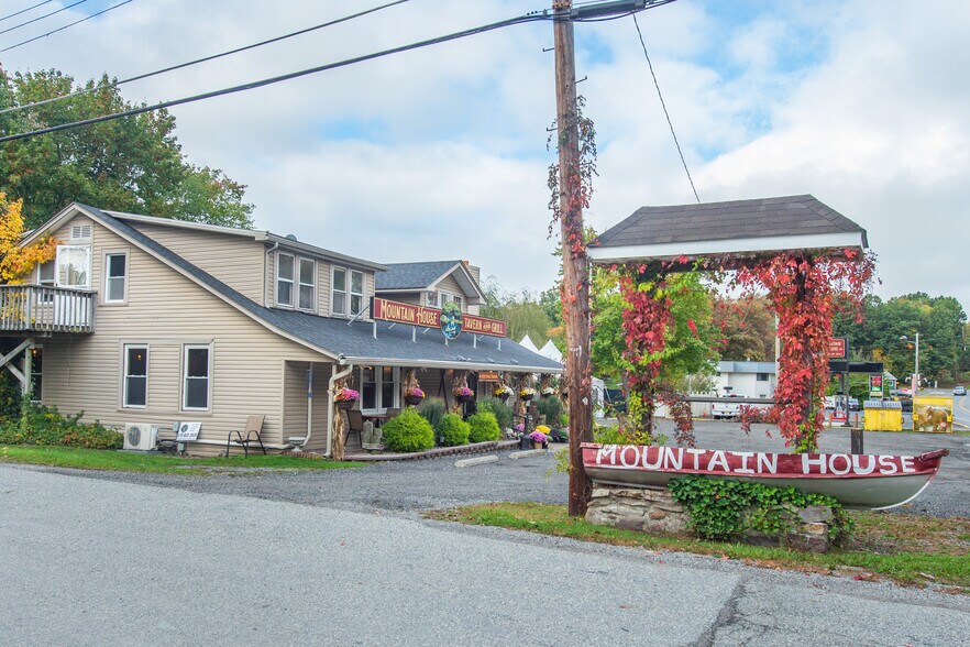 19 US Highway 206 S, Sandyston, NJ 07826 Restaurant For Sale