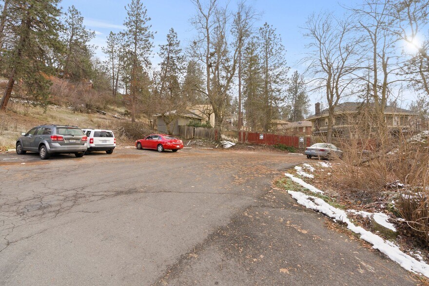 More Photos Of 901 S Lincoln St, Spokane Multifamily For Sale