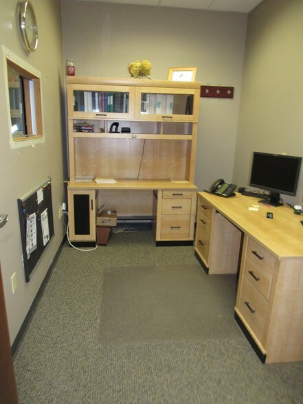 More Photos Of 3030 24th Ave S, Moorhead Light Manufacturing For Lease