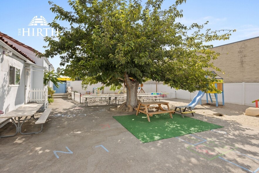 More Photos Of 6543 Lankershim Blvd, North Hollywood Schools For Sale