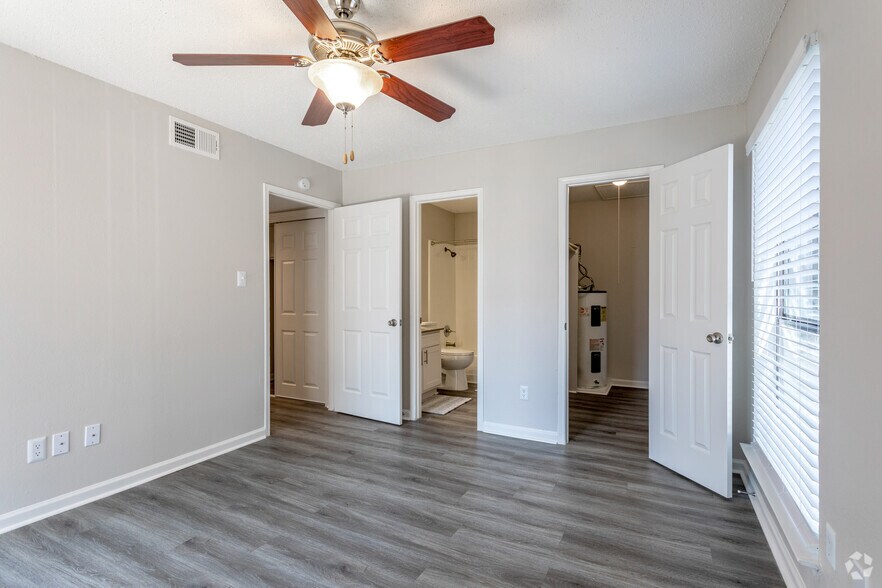 More Photos Of 4328 Duck Creek Dr, Garland Apartments For Sale